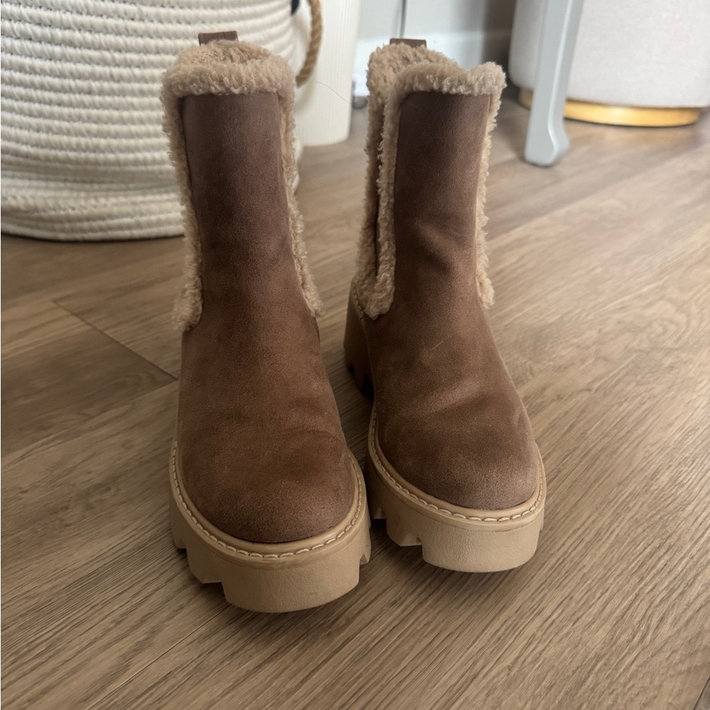 Dolce Vita Tan Suede Fur Lined Ankle Boots